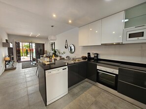 Microwave, oven, stovetop, dishwasher