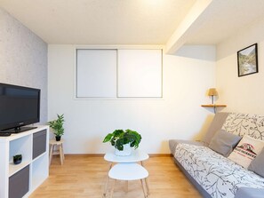 TV - Cozy T2 apartment in St-Lary Soulan with parking - Near cable cars (Saint-Lary-Soulan)