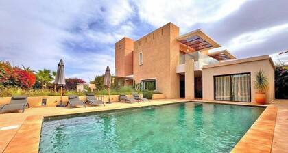 Villa Ămeraude â Chic Contemporain Ă Marrakech, 4 Chambres & Piscine PrivĂ©e