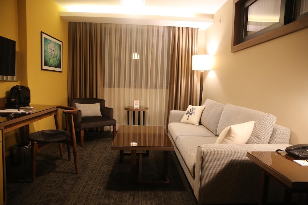 Diasos Otel Buca photo 6
