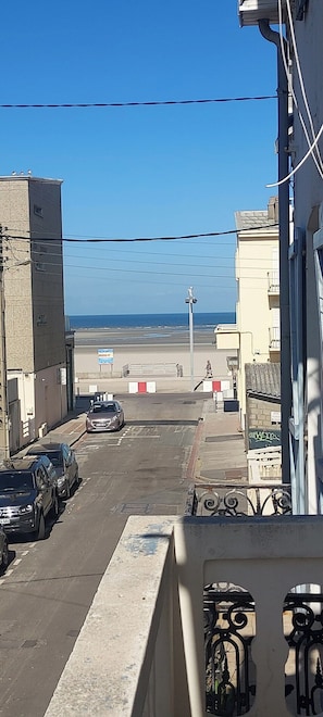 Property grounds - Villa Gabriel René, House with Ocean View (Berck)