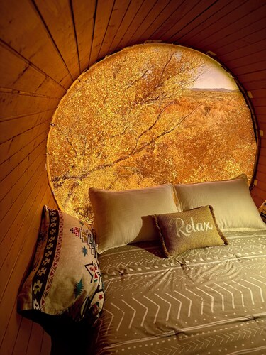 Cozy Cliffside Cabin with Private Creek Access at Sacred Springs