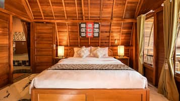 Standard-dobbeltværelse - balkon - havudsigt | Skrivebord, gratis Wi-Fi