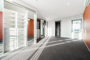 Interior - Stunning 3Br new penthouse 15 minute drive to Tullamarine Airport 8km from CBD (Pascoe Vale)