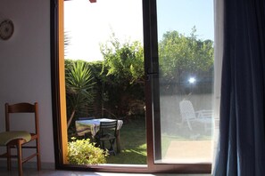 Interior - Casa Vacanze Margherita – Cozy Open Space in Riola Sardo (Riola Sardo)