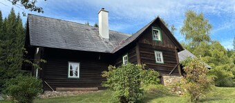 Holiday Home 'Lorenzfranzl' with Private Garden and Wi-Fi