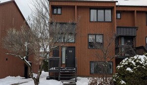 Exterior - Unit 33 - 4 bedrooms - 10 people (Beaupré)
