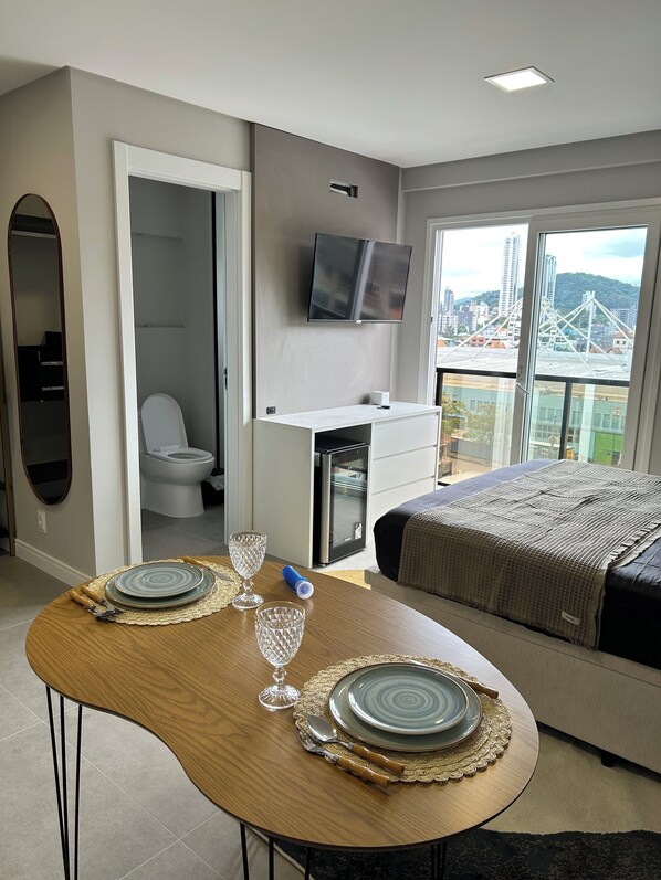 1 bedroom, WiFi, bed sheets, wheelchair access - Loft Ocean - Tailored to your needs (Blumenau)