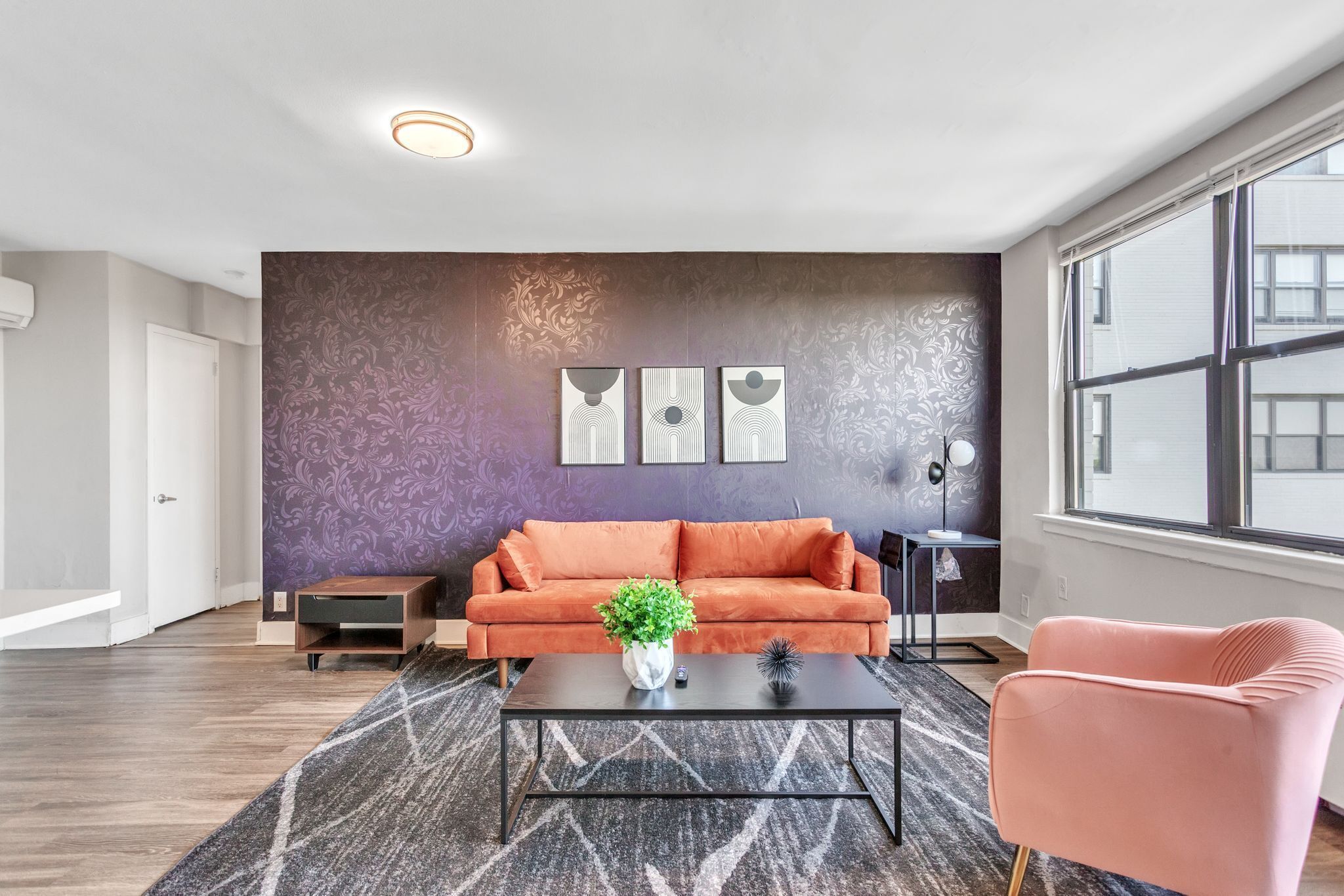 Televisio, työhuone