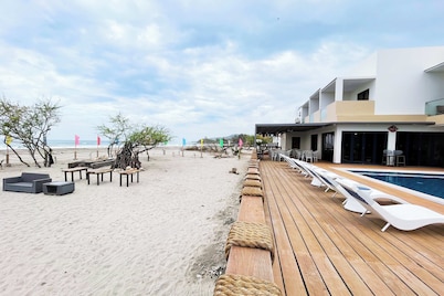 Aberry Shore Resort Hotel La Union