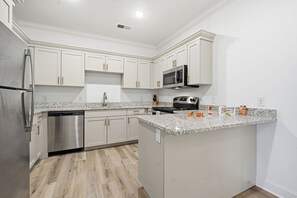 Fridge, microwave, oven, stovetop - Relaxing 2BR/2BA Space · Modern Comfort (Madison)