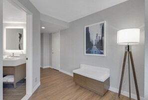 Interior - World of Blue: Beautiful King Hotel Room (East Rutherford)