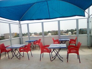 Restaurant - Regal Royal Suites (Kokrobite)