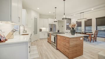 Casa (3 Bedrooms) | Interior