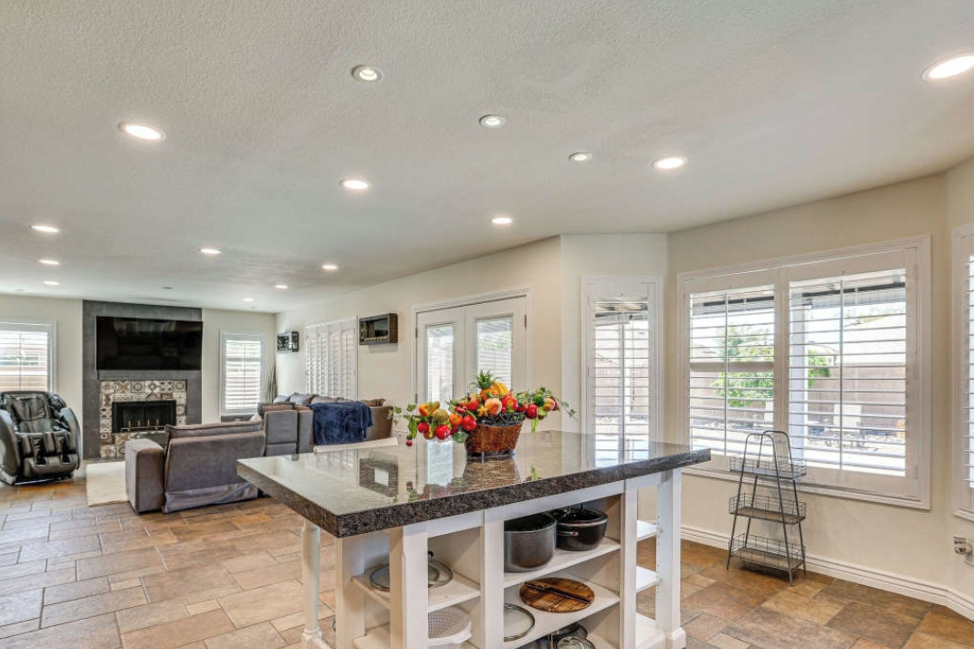 House (4 Bedrooms) | Interior