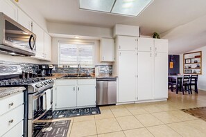 House (3 Bedrooms) | Interior - Great for Families! Lake Havasu City Haven w/ Yard (Lake Havasu City)