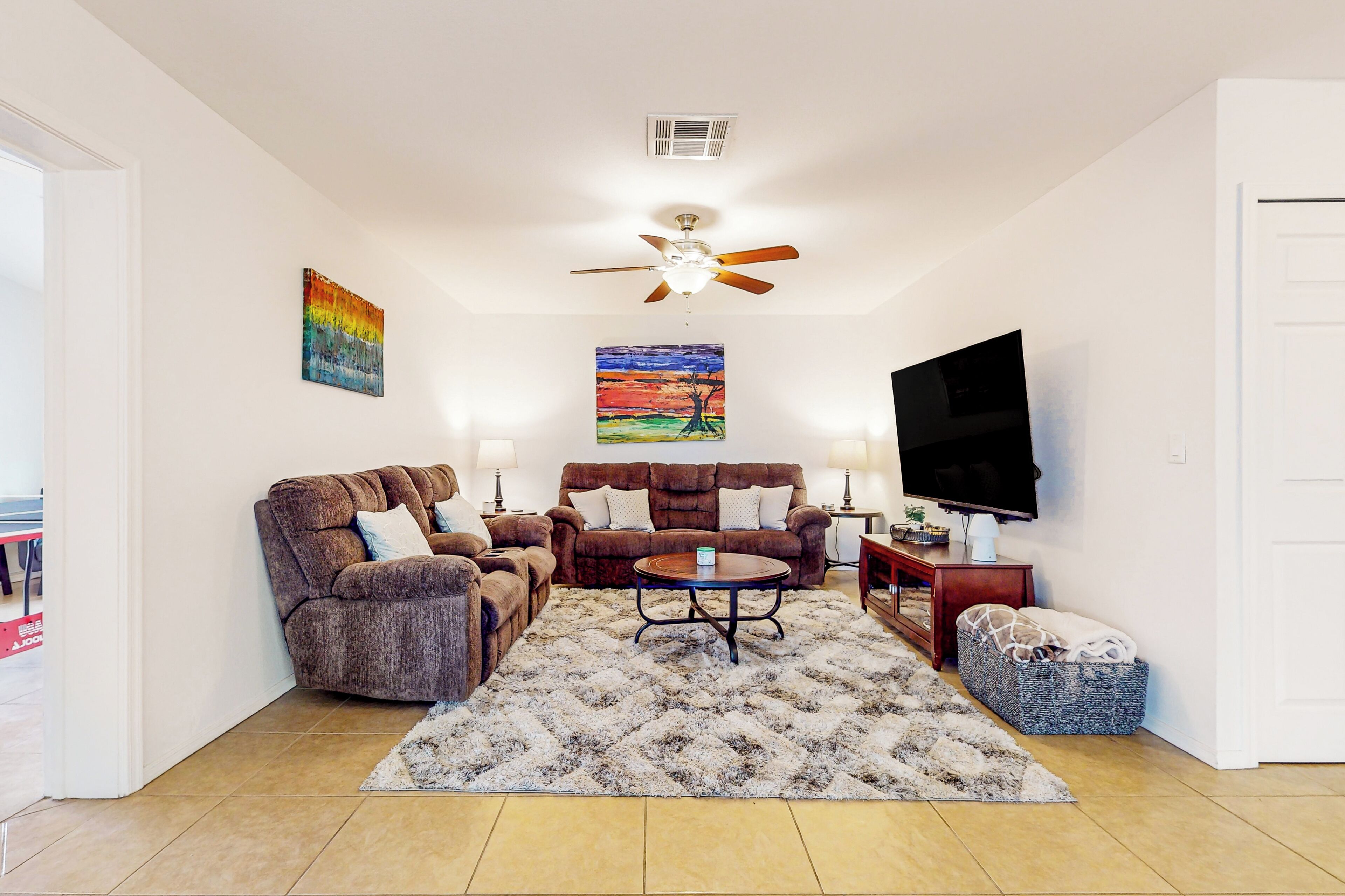 House (3 Bedrooms) | Front of property