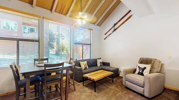 Apartment (1 Bedroom) | Front of property