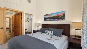 Apartment (1 Bedroom) | Interior