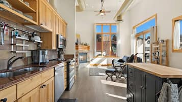 Apartment (1 Bedroom) | Interior