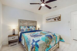 Interior - 4BR Coastal Home w/ Outdoor Space, Close to Beach (Fort Walton Beach)