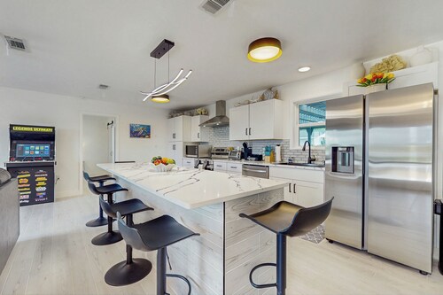 4BR Coastal Home w/ Outdoor Space, Close to Beach