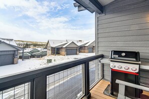 Interior - Saltwater Hot Tub! Unit Near Winter Park Slopes (Fraser)