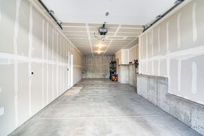 Interior - Saltwater Hot Tub! Unit Near Winter Park Slopes (Fraser)