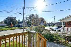 House (3 Bedrooms) | Interior - Pet-friendly Home 2 Mi to Downtown Des Moines! (Des Moines)