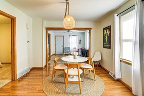 House (3 Bedrooms) | Interior - Pet-friendly Home 2 Mi to Downtown Des Moines! (Des Moines)