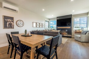 Căn hộ (3 Bedrooms) | Nội thất