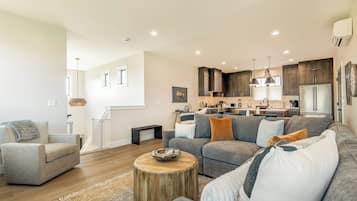 Apartment (3 Bedrooms) | Interior