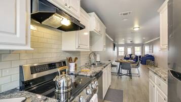 Apartment (1 Bedroom) | Interior