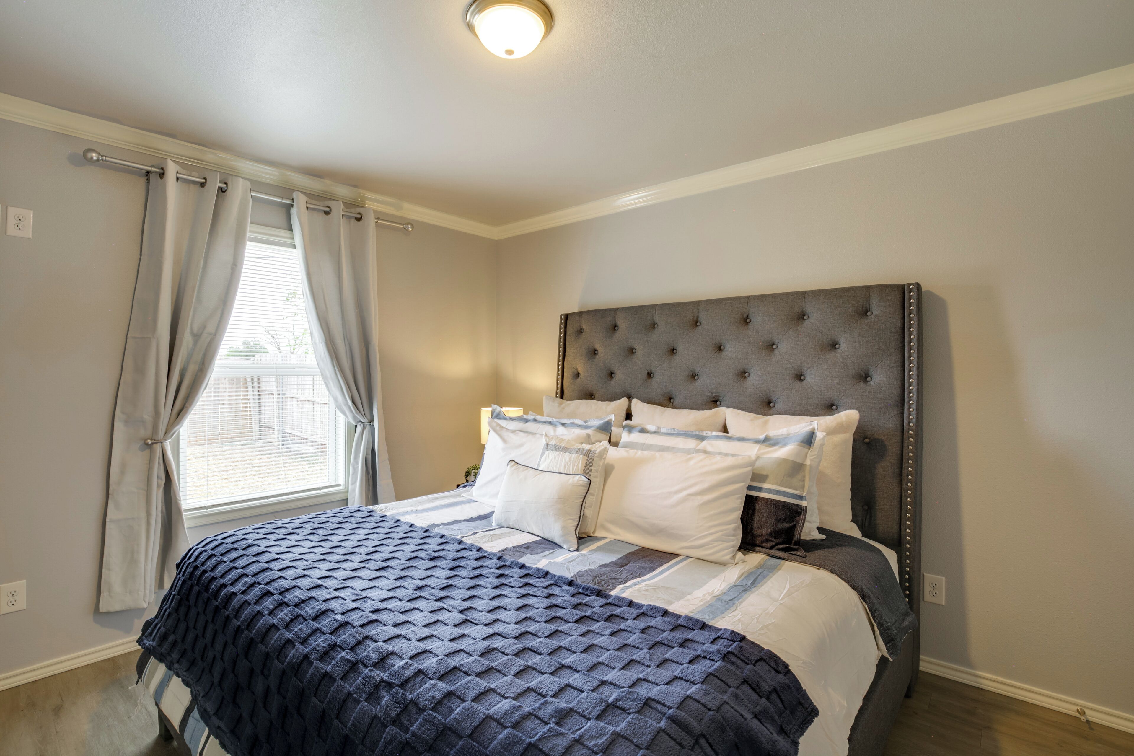 Apartment (1 Bedroom) | Interior