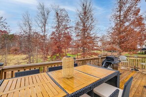 House (3 Bedrooms) | Interior - Getaway w/ Resort Perks at Smith Mountain Lake! (Huddleston)