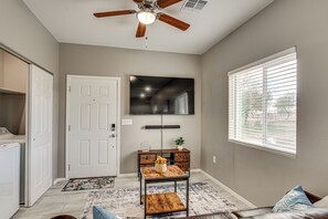 Apartment (2 Bedrooms) | Interior - 14 Mi to Saguaro NP: Adventure-ready Townhome (Tucson)