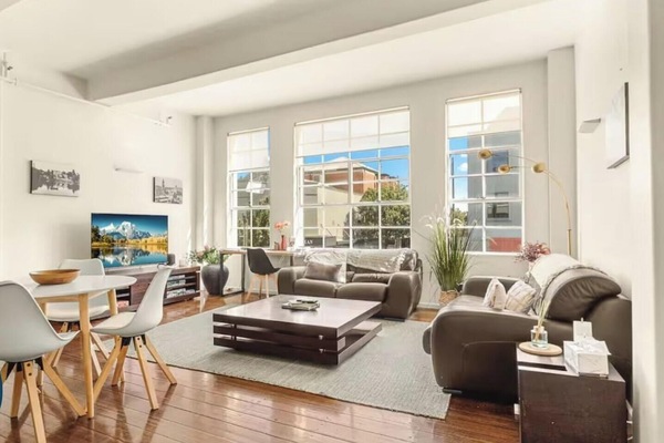 NY Style Apt Bendigo | Centrally located apartment in Bendigo