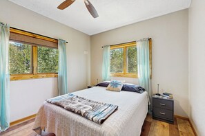 House (1 Bedroom) | Interior - 1 BR Home w/ Full Kitchen & Peaceful Location (Bayfield)