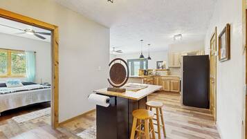 House (1 Bedroom) | Interior