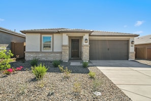 House (3 Bedrooms) | Interior - Charming 3BR Home in Gold Canyon (Gold Canyon)
