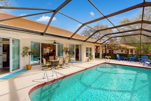 House (3 Bedrooms) | Interior - Golf Retreat: Enclosed Pool, Grill, Dog Friendly (Lecanto)