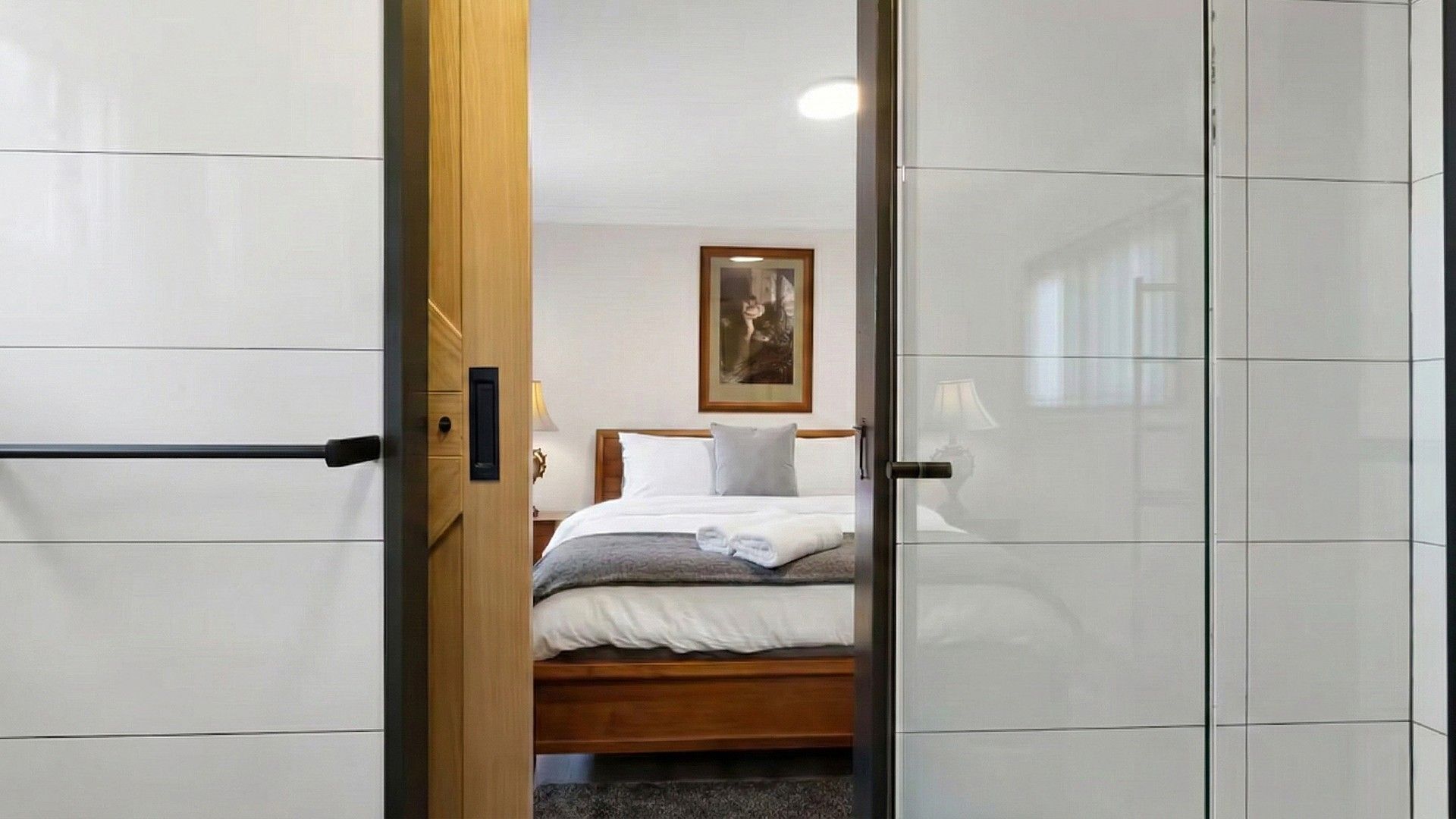 アイロン / アイロン台、WiFi、ベッドシーツ