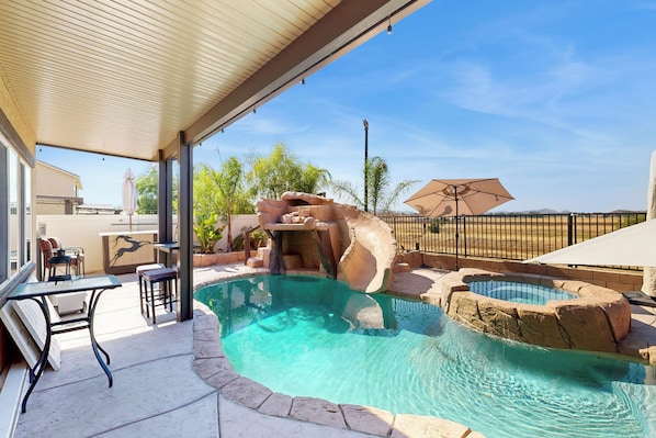 Apartment (1 Bedroom) | Interior