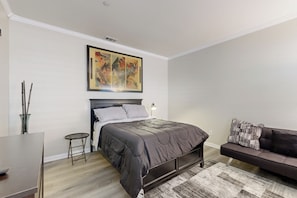 Apartment (1 Bedroom) | Interior