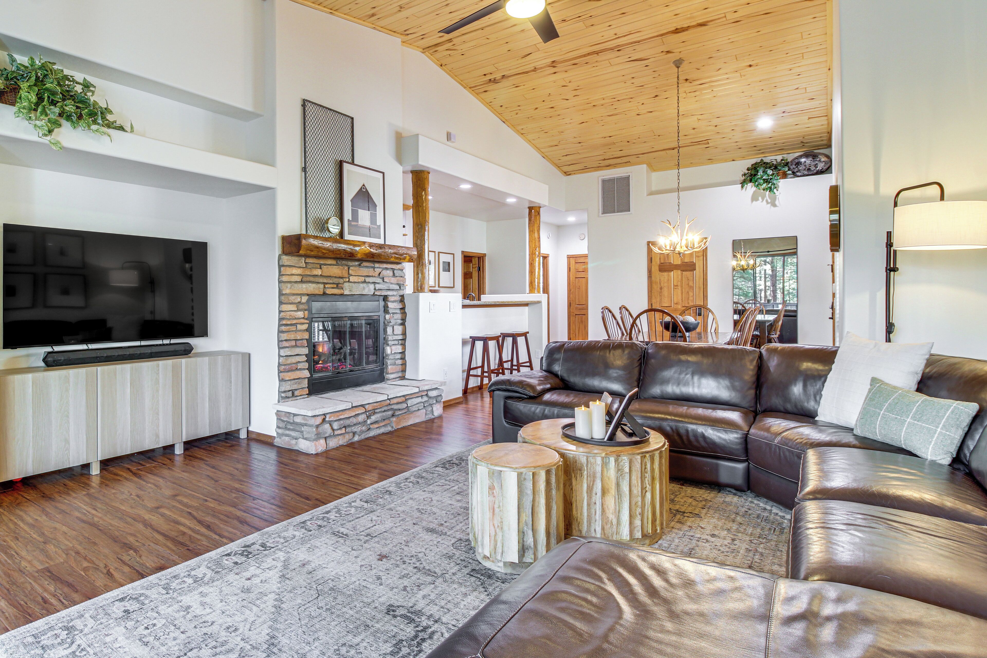 Apartment (3 Bedrooms) | Front of property