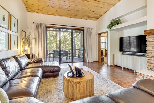 3BR Home w/ Hot Tub, Grill & Wraparound Deck