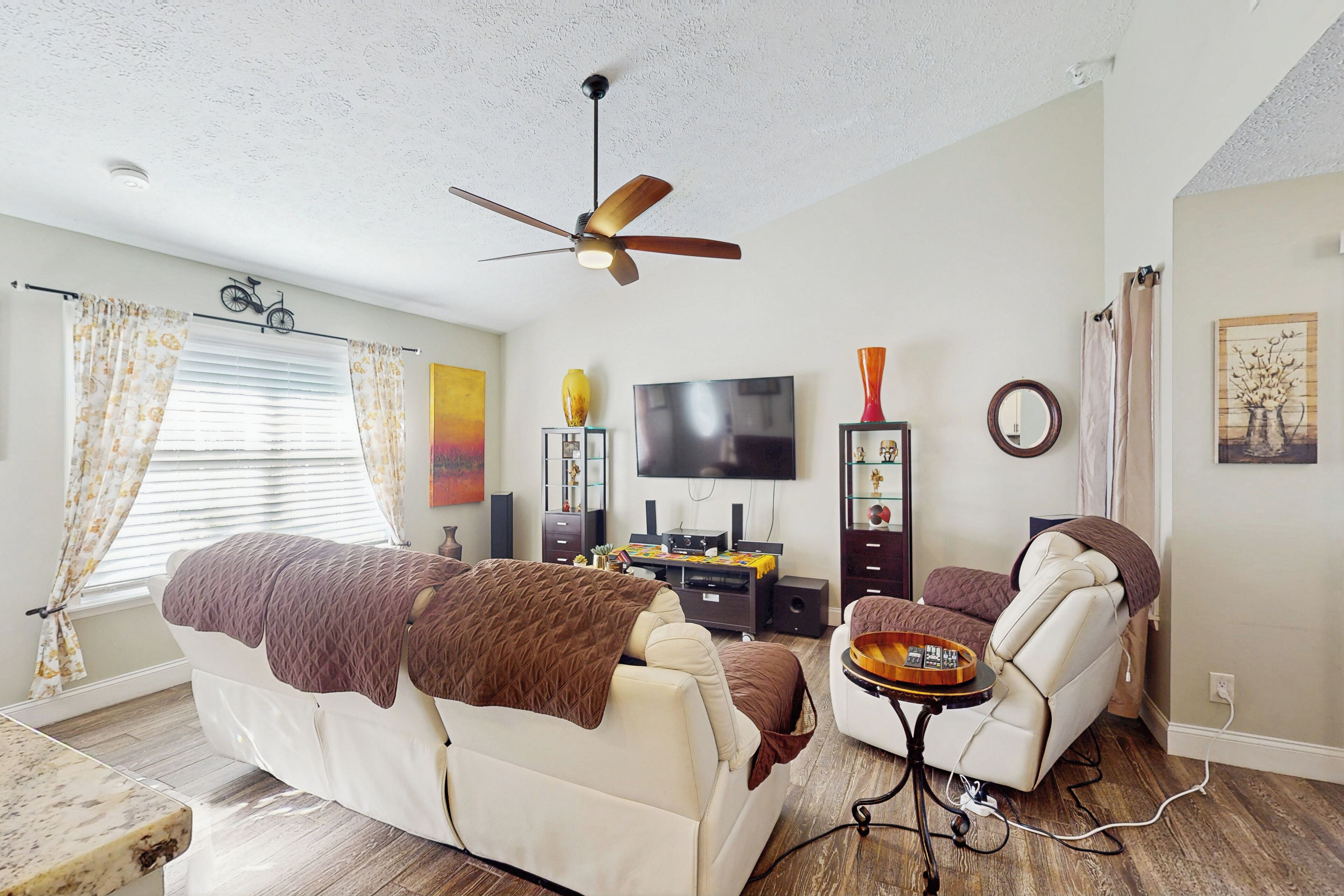 บ้านพัก (2 Bedrooms) | ภายใน