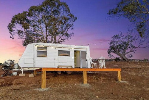Vineyard Farmstay - nestled in the heart of South Australia's picturesque Clare Valley