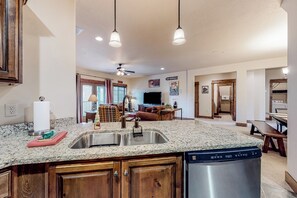 Apartment (3 Bedrooms) | Interior - 3BR w/ Balcony, Central AC & Deck (Brian Head)