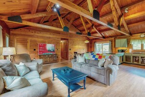 House (3 Bedrooms) | Interior - 3 BR Cozy Retreat w/ Spacious Deck & Fire Pit (Center Barnstead)